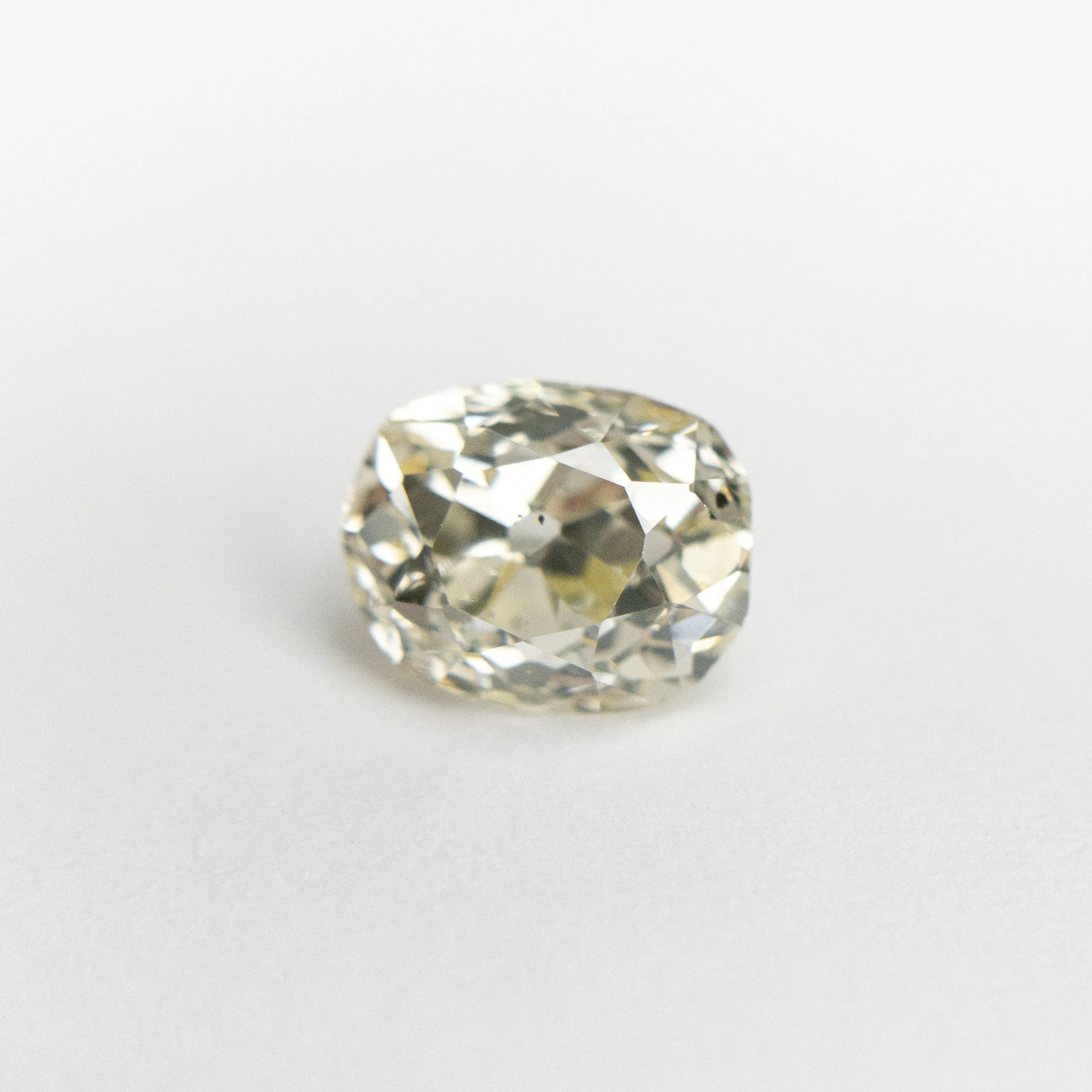 1.27ct 7.03x5.68x4.50mm SI2+ Cape Antique Old Mine Cut 19173-01