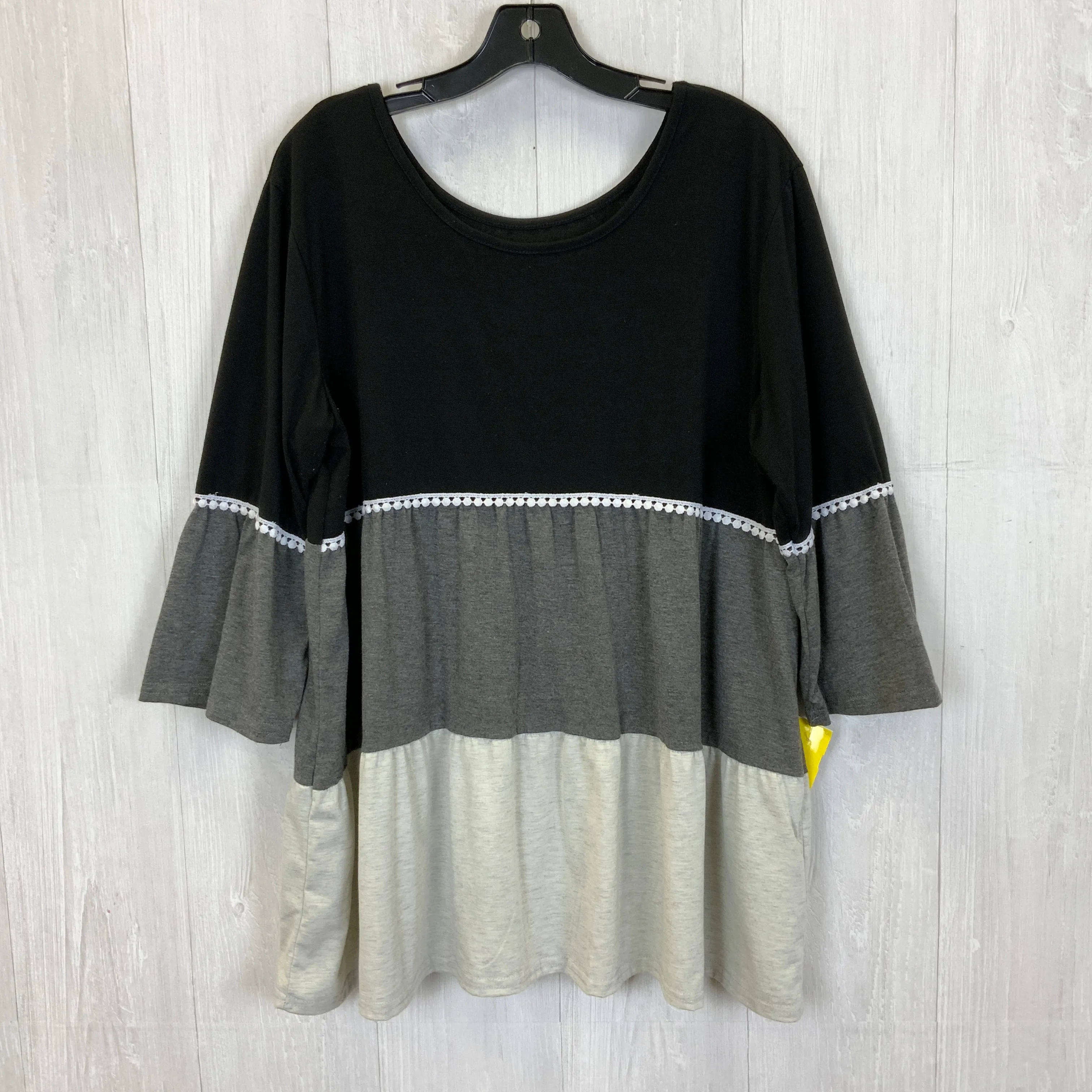 3/4 Sleeve Top - Clothes Mentor - Size XL