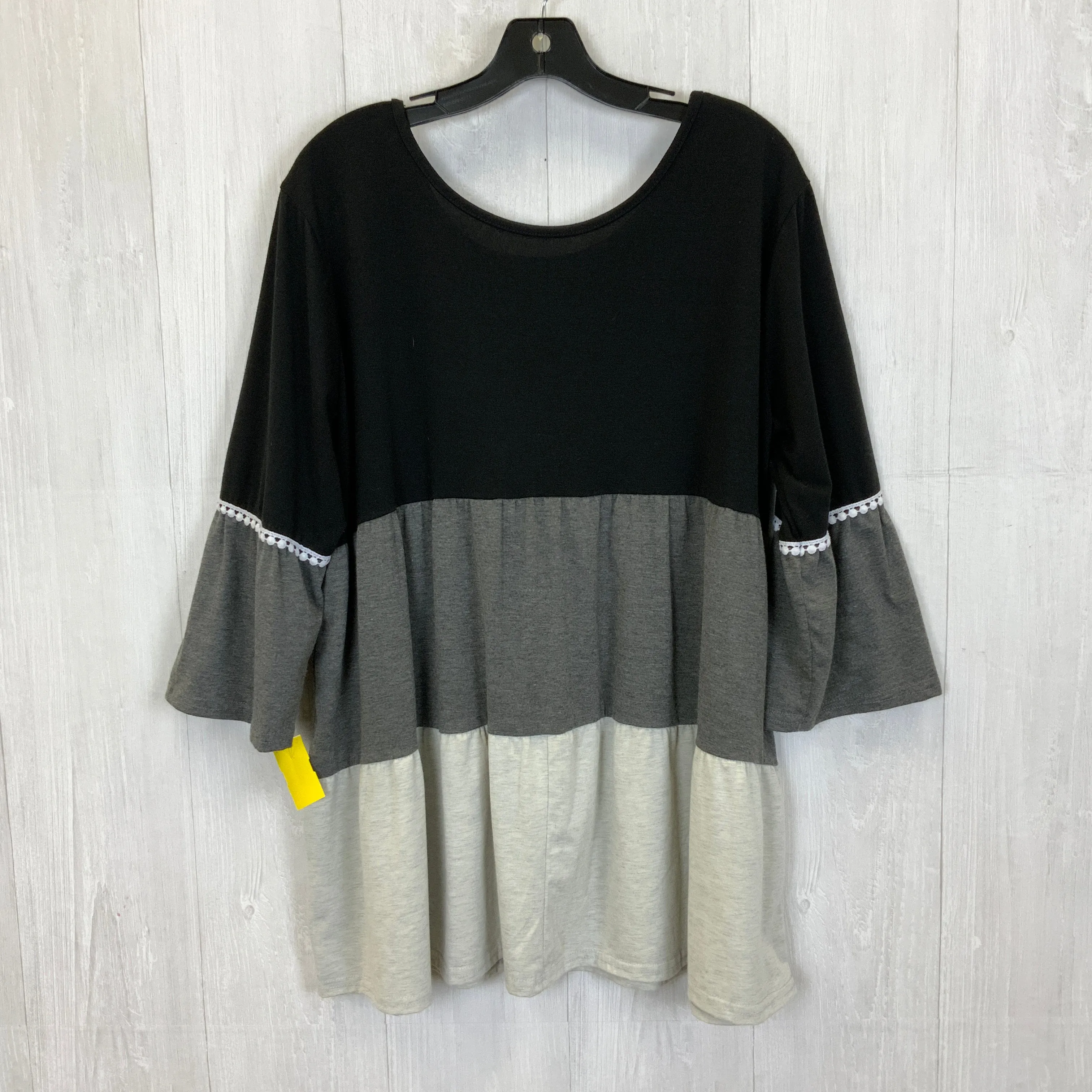 3/4 Sleeve Top - Clothes Mentor - Size XL