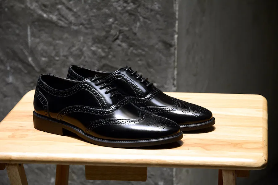 507 Lotus Black Brogue Shoe