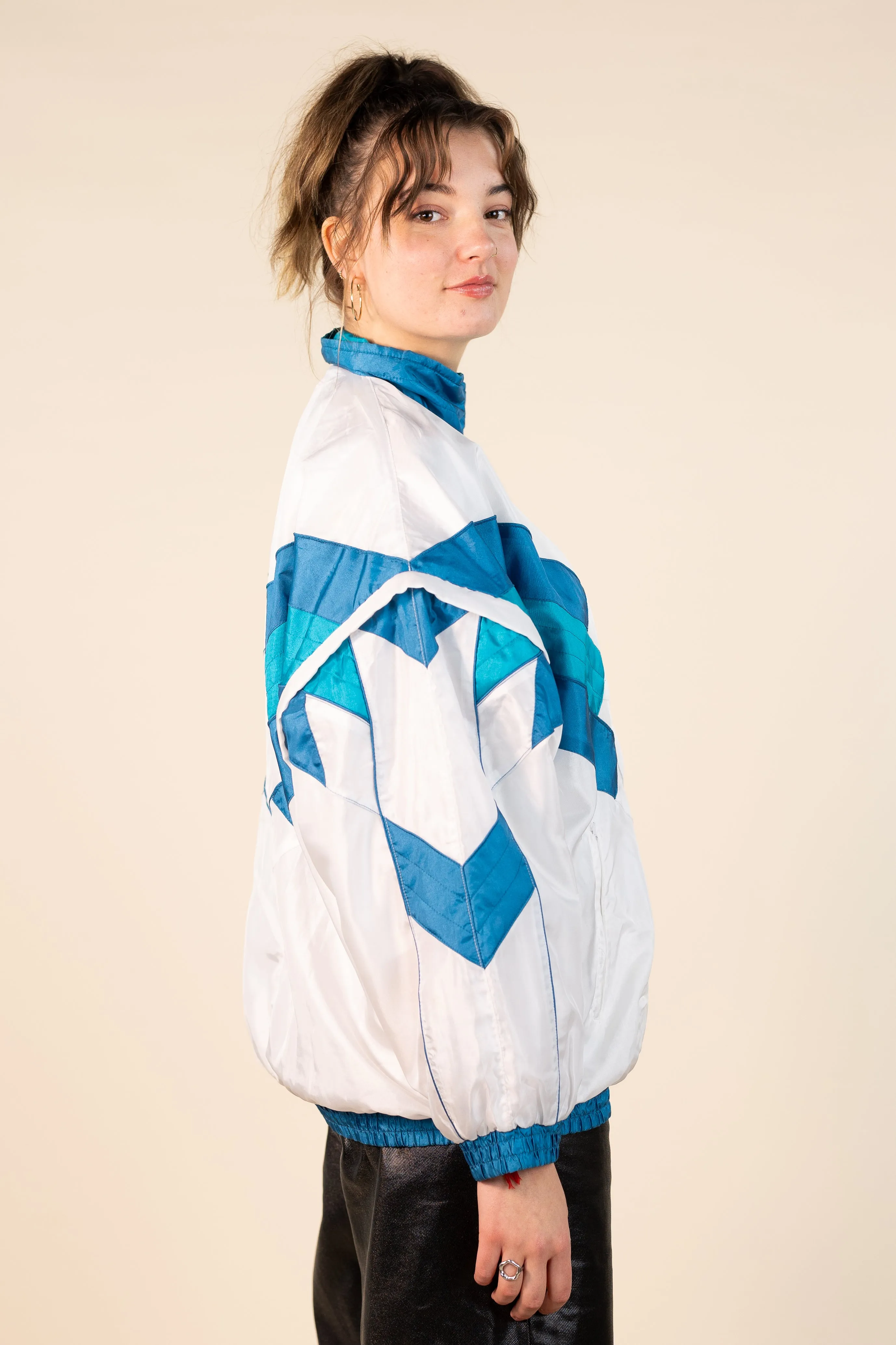 90s Windbreaker | ThriftTale