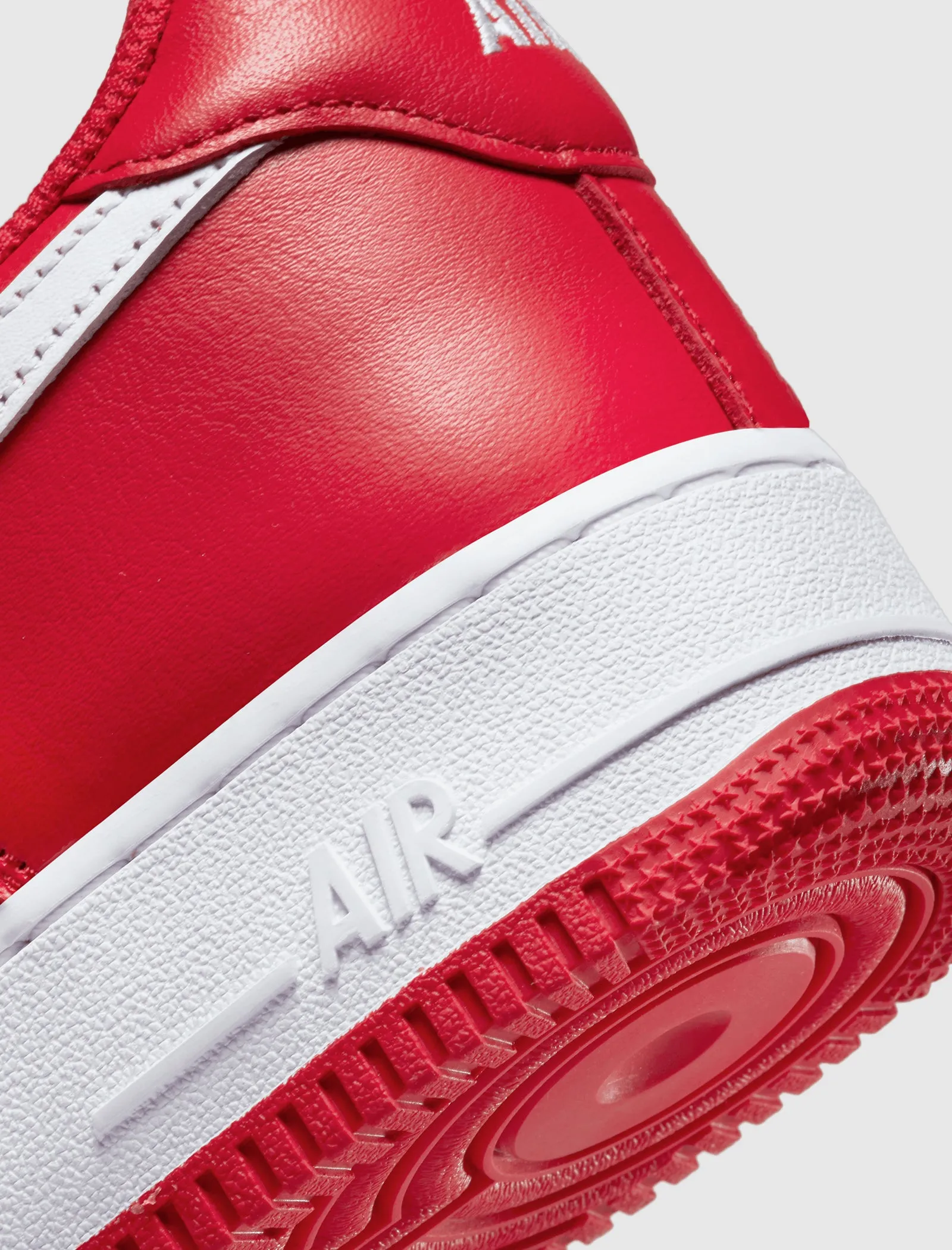 Air Force 1 Retro University Red/White - Monthly Color Edition