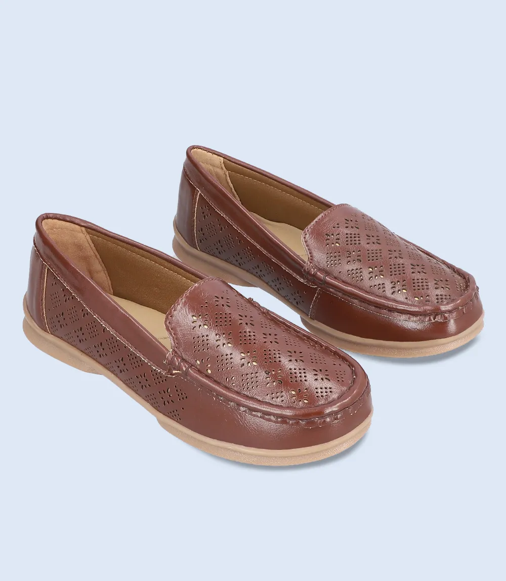 BW8469 Brown Women's Comfort Moccasins