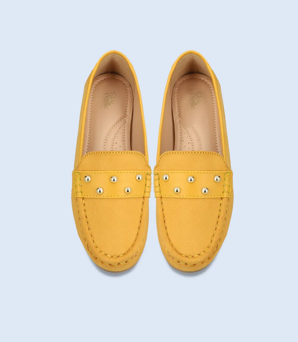 bw8884 women's mustard comfort moccasins