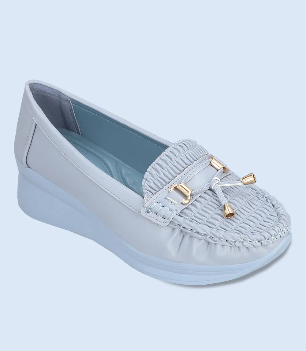 Comfortable Women's Blue Moccasins - BW5822