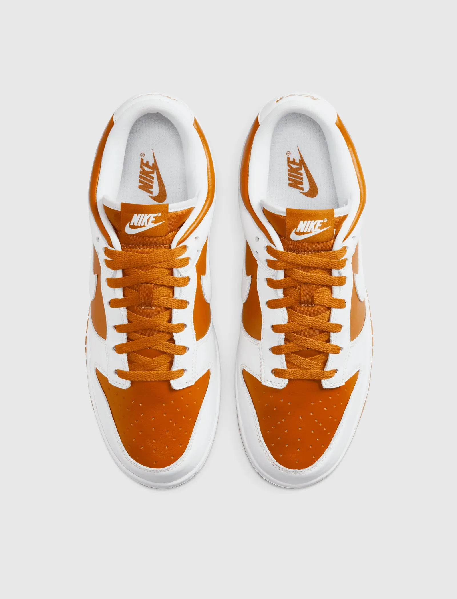 Dunk Low Reverse Curry -> Curry Reverse Dunk Low