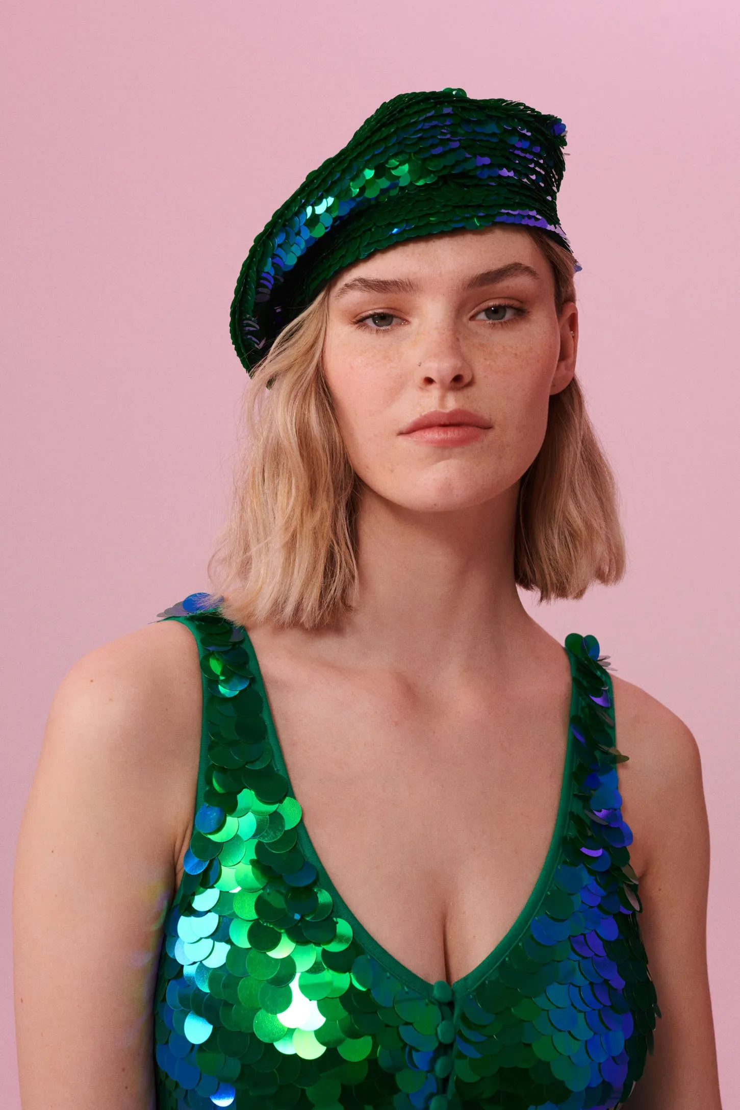 GRACE SEQUIN BERET - EMERALD