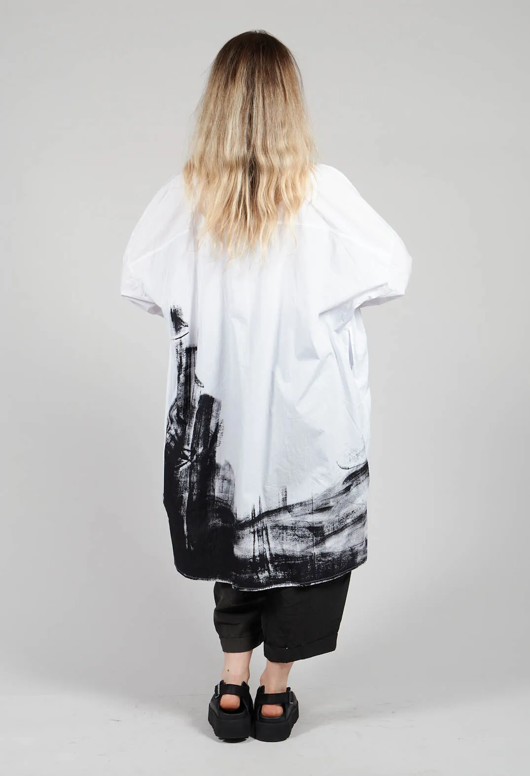 Longline Shirt with Print at Hemline in White and Black