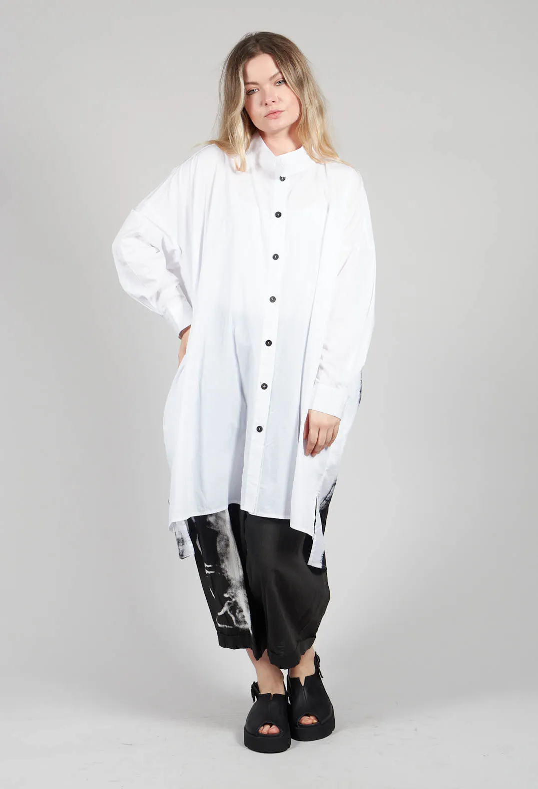 Longline Shirt with Print at Hemline in White and Black