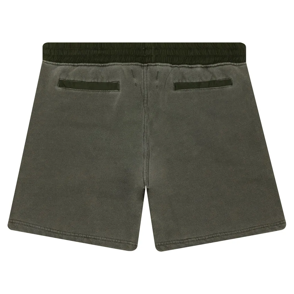 Marc sweatshort - olive pigment + Google SEO rewritten. Result: Olive pigment Marc sweatshorts - Buy Now!