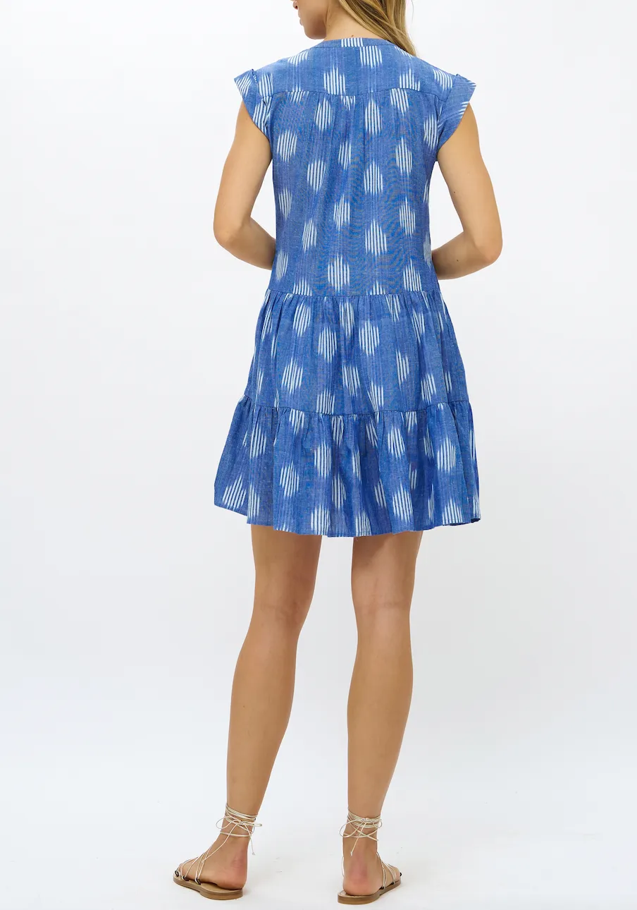 Roll Sleeve Dress with Oliphant Pattern