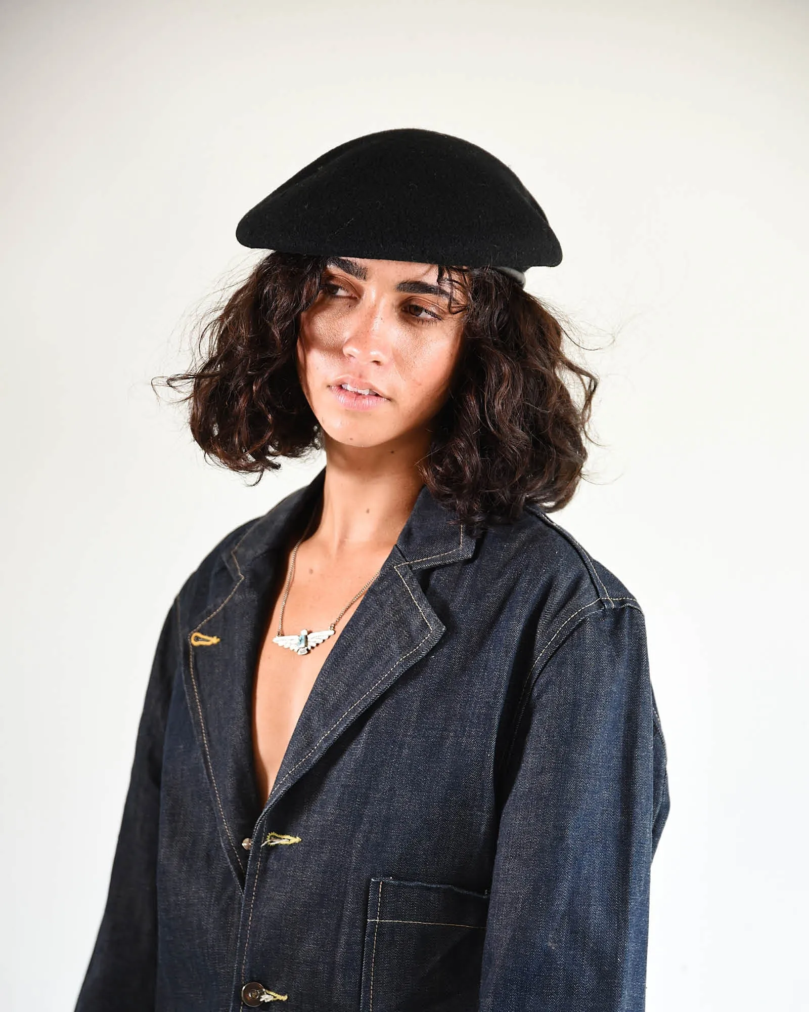 The Chateau Beret - Black