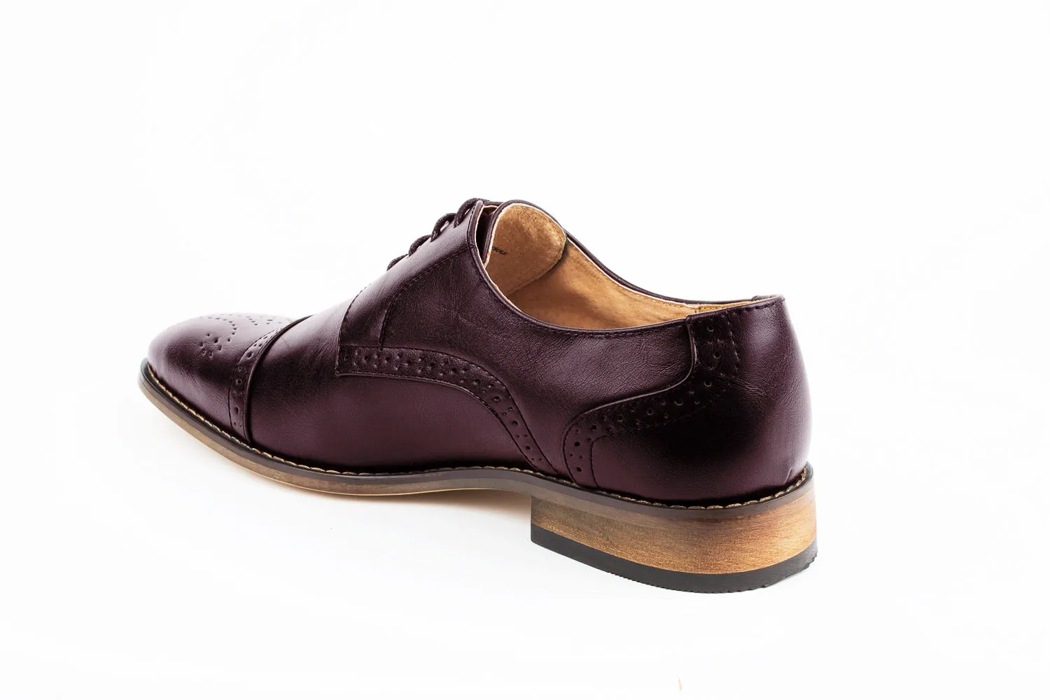 UV Signature Brogue Dress Shoes